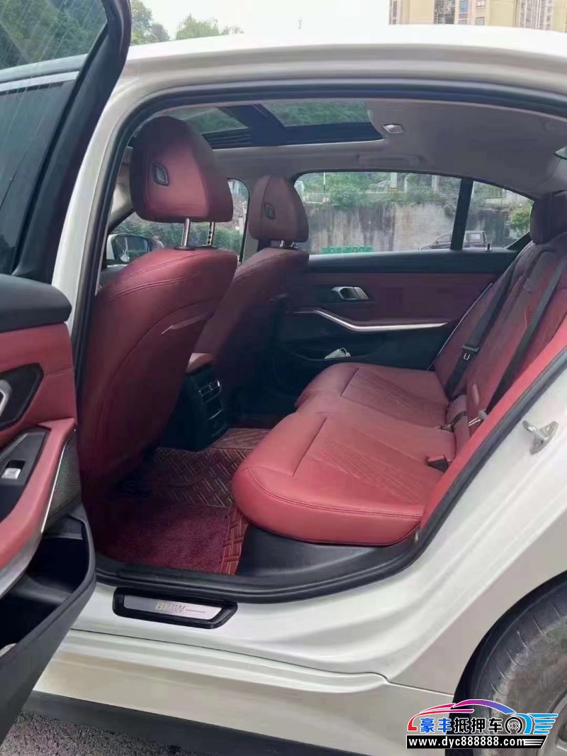 23年宝马i3轿车抵押车出售