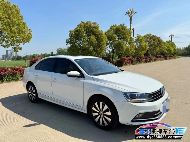 18年大众速腾轿车抵押车出售