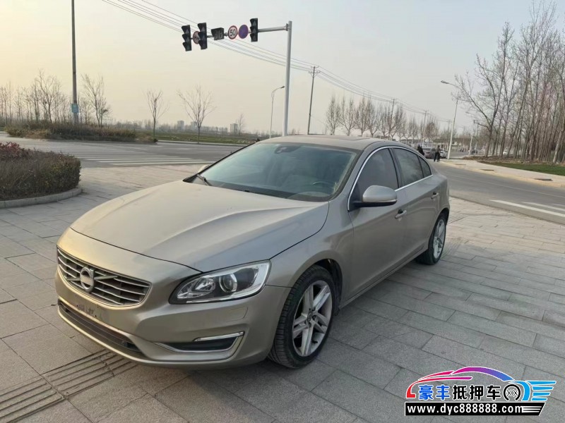 14年沃尔沃S60轿车抵押车出售