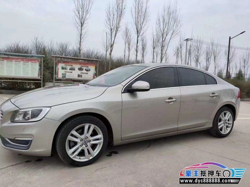 14年沃尔沃S60轿车抵押车出售