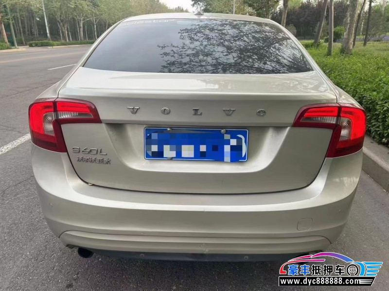 20年沃尔沃S60轿车抵押车出售