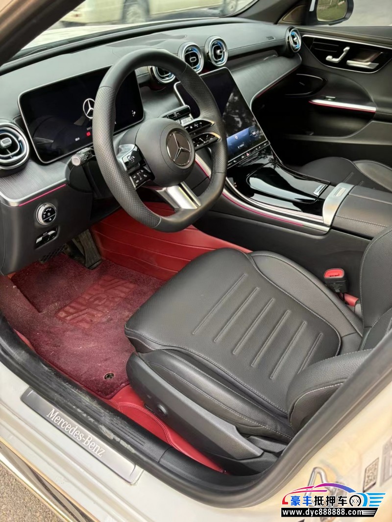 22年奔驰C轿车抵押车出售