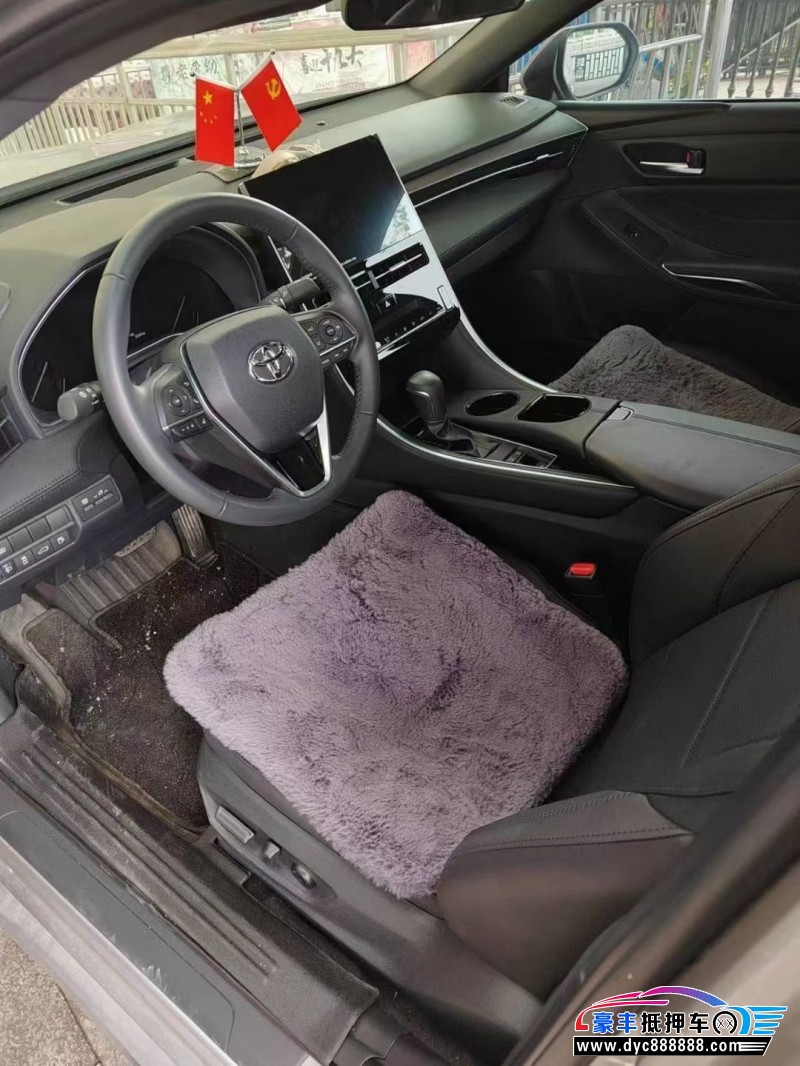 23年丰田亚洲龙轿车抵押车出售