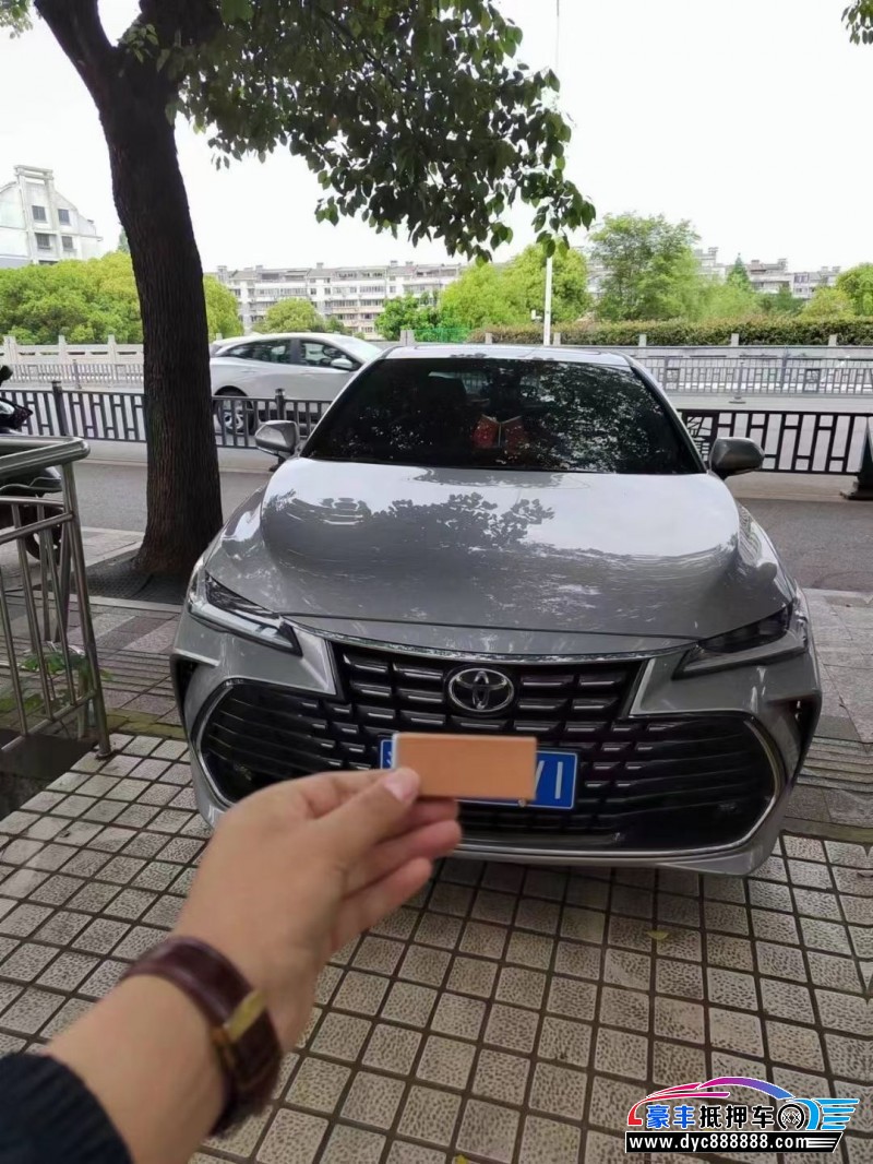 23年丰田亚洲龙轿车抵押车出售