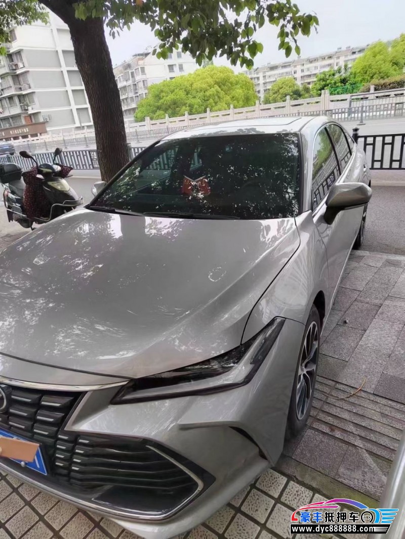 23年丰田亚洲龙轿车抵押车出售