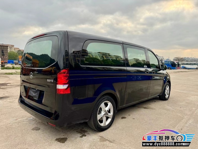 20年奔驰威霆轿车抵押车出售