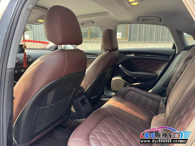 21年奥迪A3轿车抵押车出售