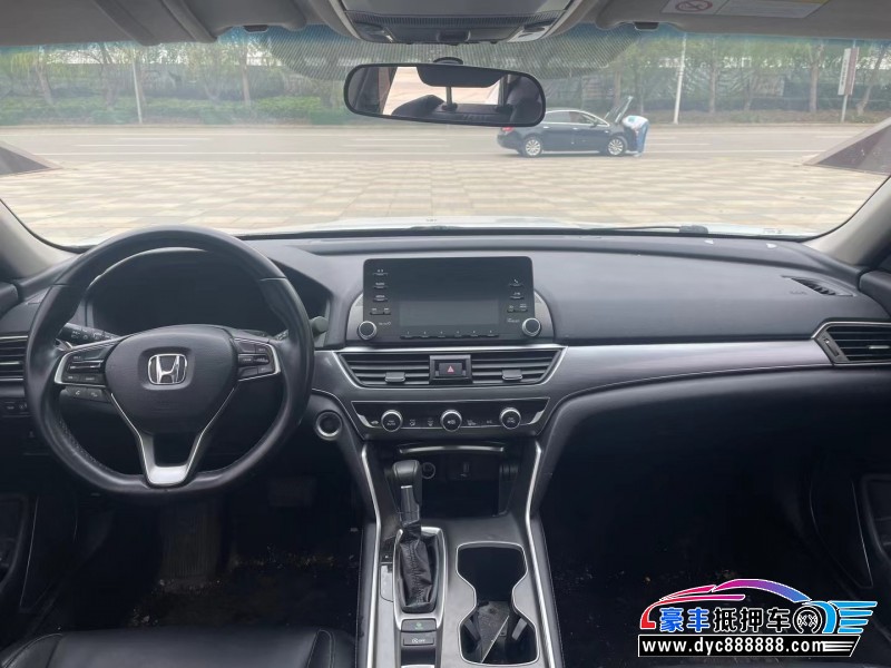 19年本田雅阁轿车抵押车出售