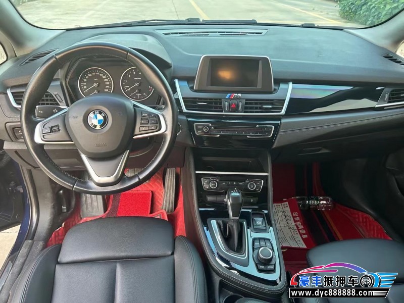 16年宝马2系轿车抵押车出售