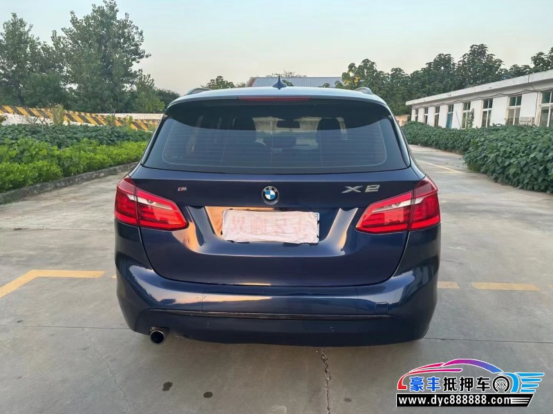 16年宝马2系轿车抵押车出售