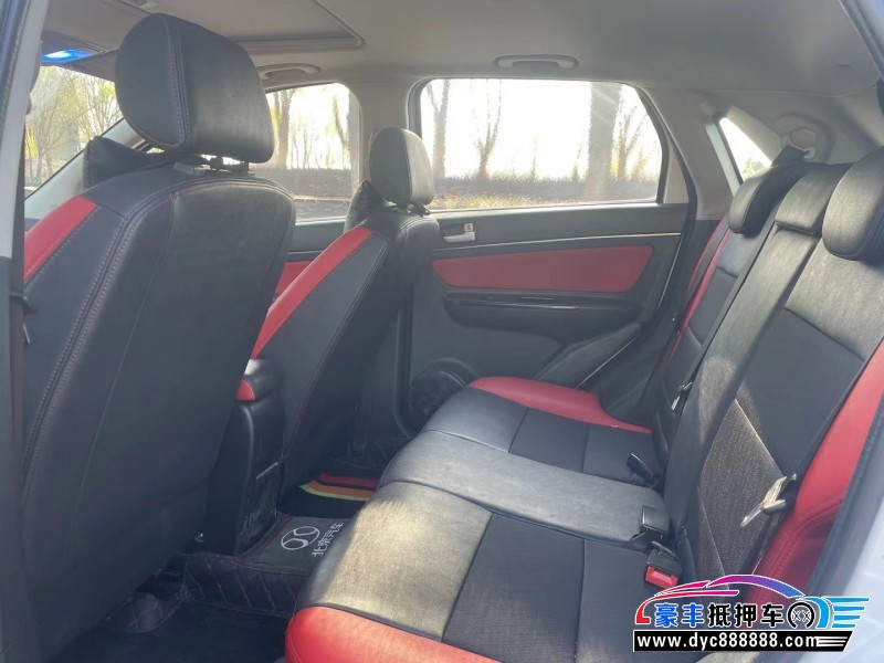 17年北汽绅宝X25轿车抵押车出售