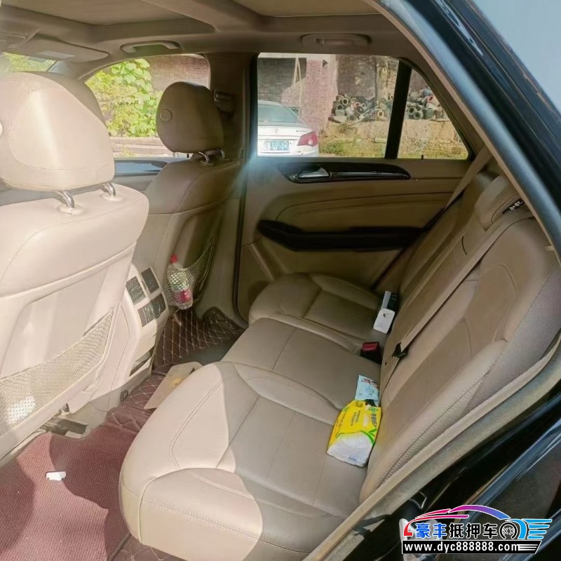 12年奔驰MLSUV抵押车出售