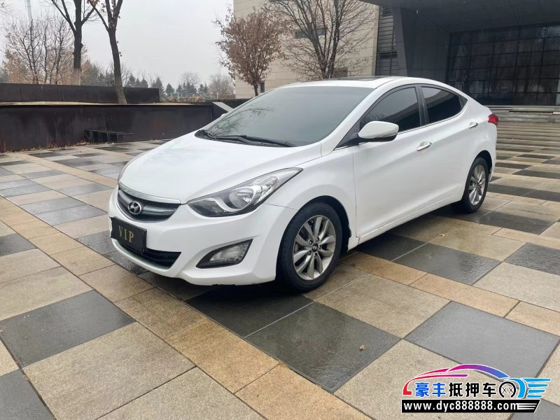 16年现代朗动轿车抵押车出售