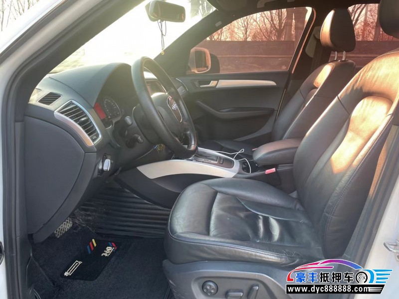 10年奥迪Q5轿车抵押车出售