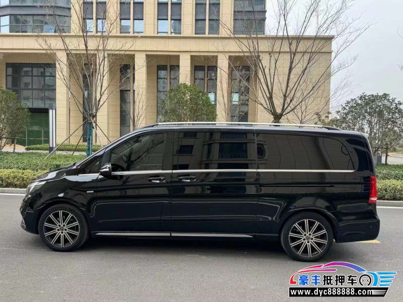 21年奔驰V轿车抵押车出售