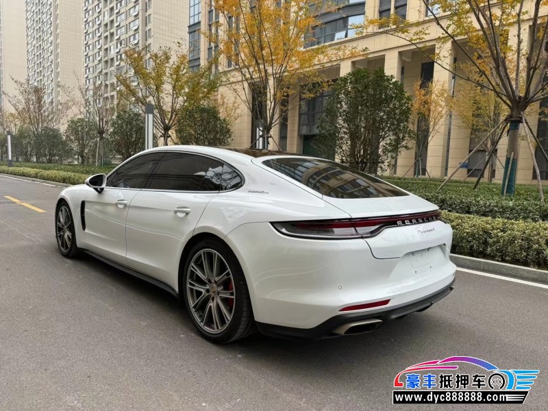 22年保时捷帕纳梅拉轿车抵押车出售