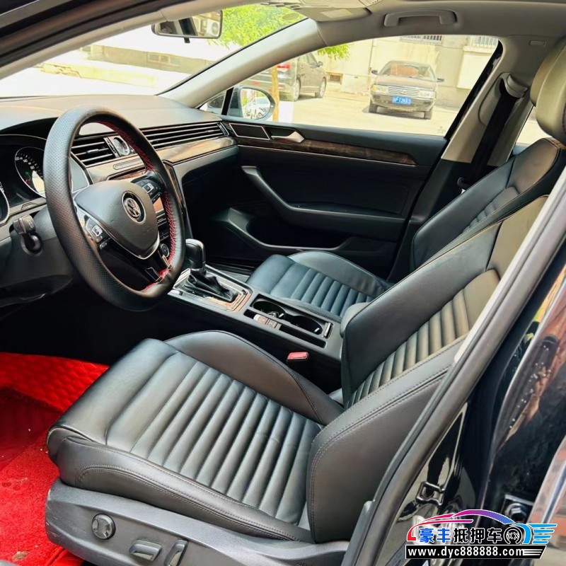 20年大众迈腾轿车抵押车出售