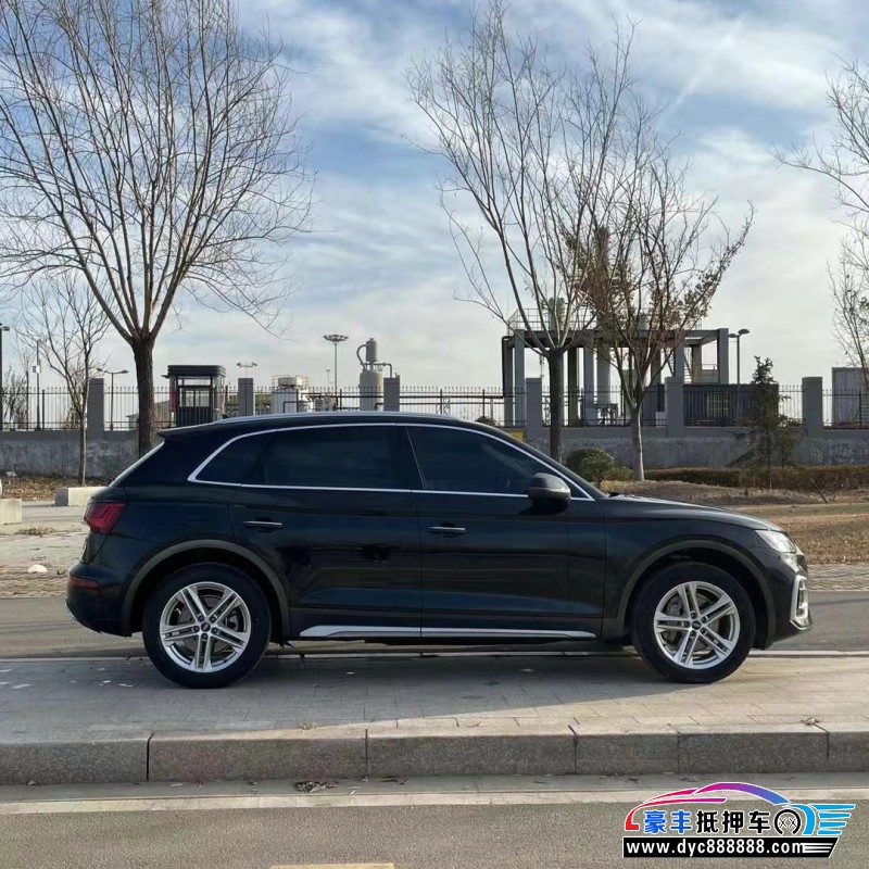 22年奥迪Q5轿车抵押车出售