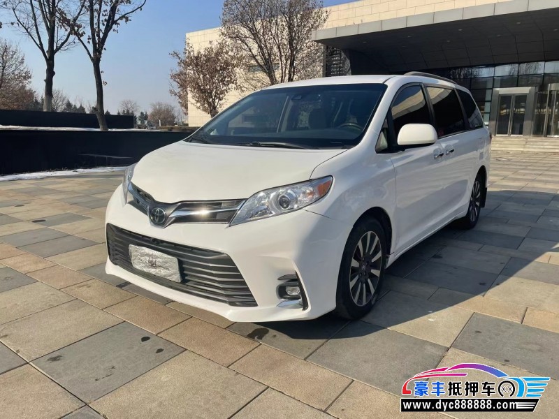 19年丰田塞纳轿车抵押车出售