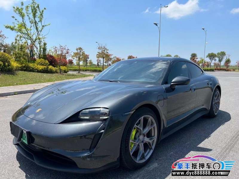 22年保时捷TaYcan轿车抵押车出售