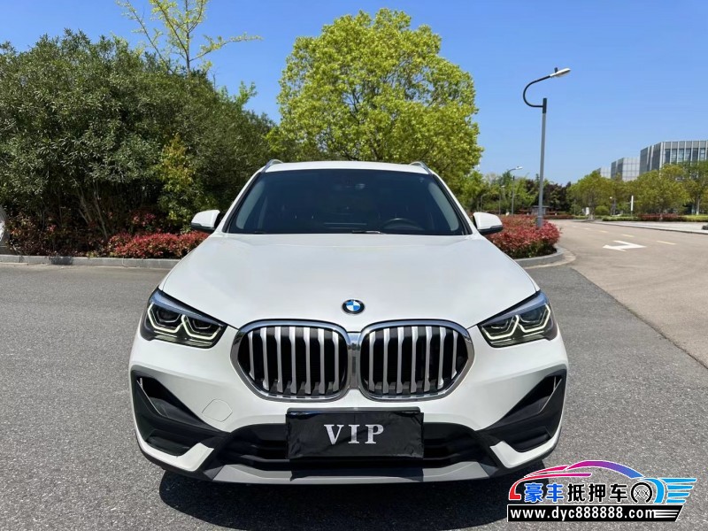 22年宝马X1SUV抵押车出售