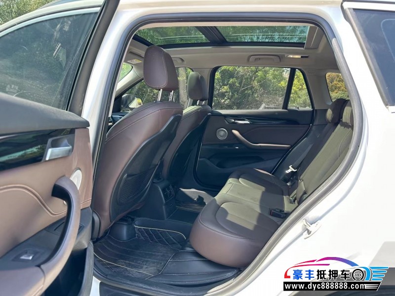 22年宝马X1SUV抵押车出售