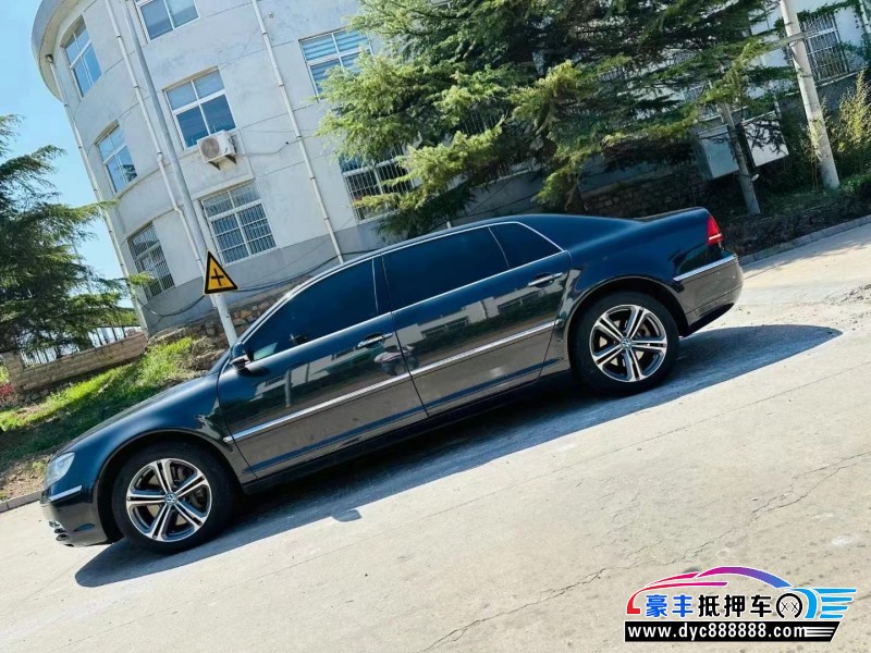 14年大众辉腾轿车抵押车出售