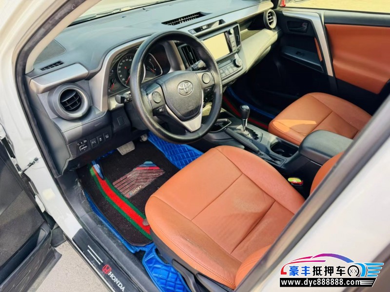 19年丰田RAV4轿车抵押车出售