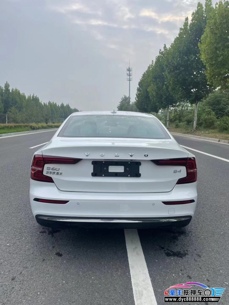 23年沃尔沃S60轿车抵押车出售