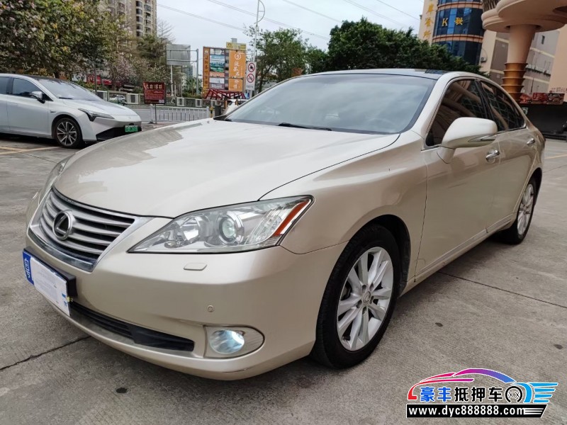 19年雷克萨斯ES轿车抵押车出售