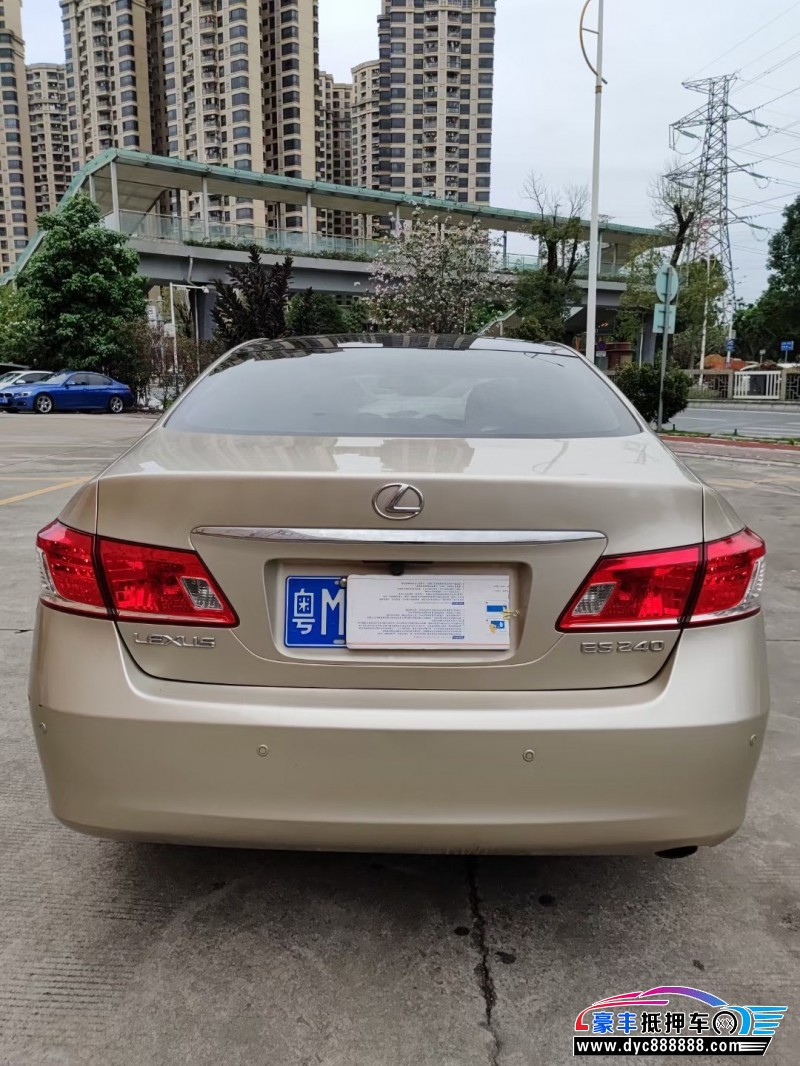 19年雷克萨斯ES轿车抵押车出售