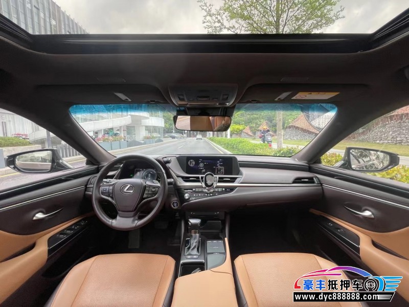 21年雷克萨斯ES轿车抵押车出售