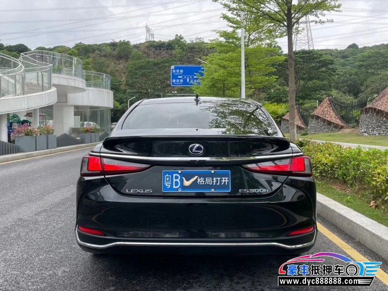 21年雷克萨斯ES轿车抵押车出售