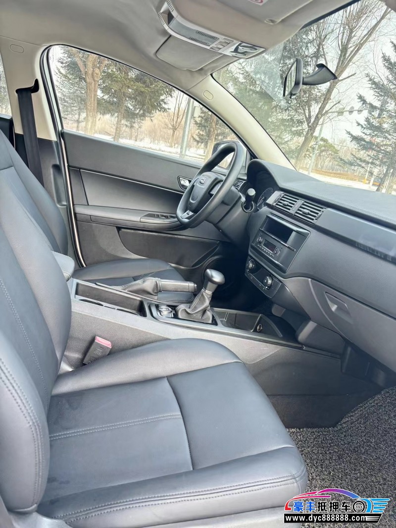 18年观致观致3轿车抵押车出售