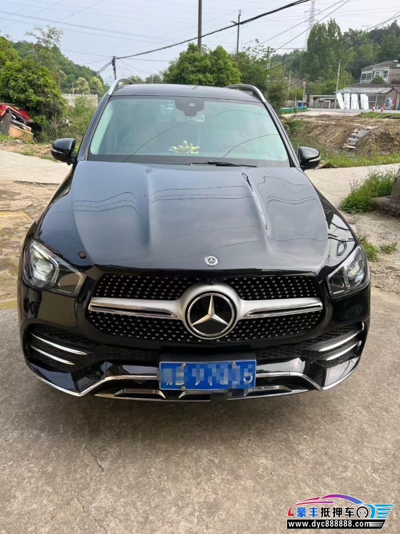 20年奔驰GLE轿车抵押车出售