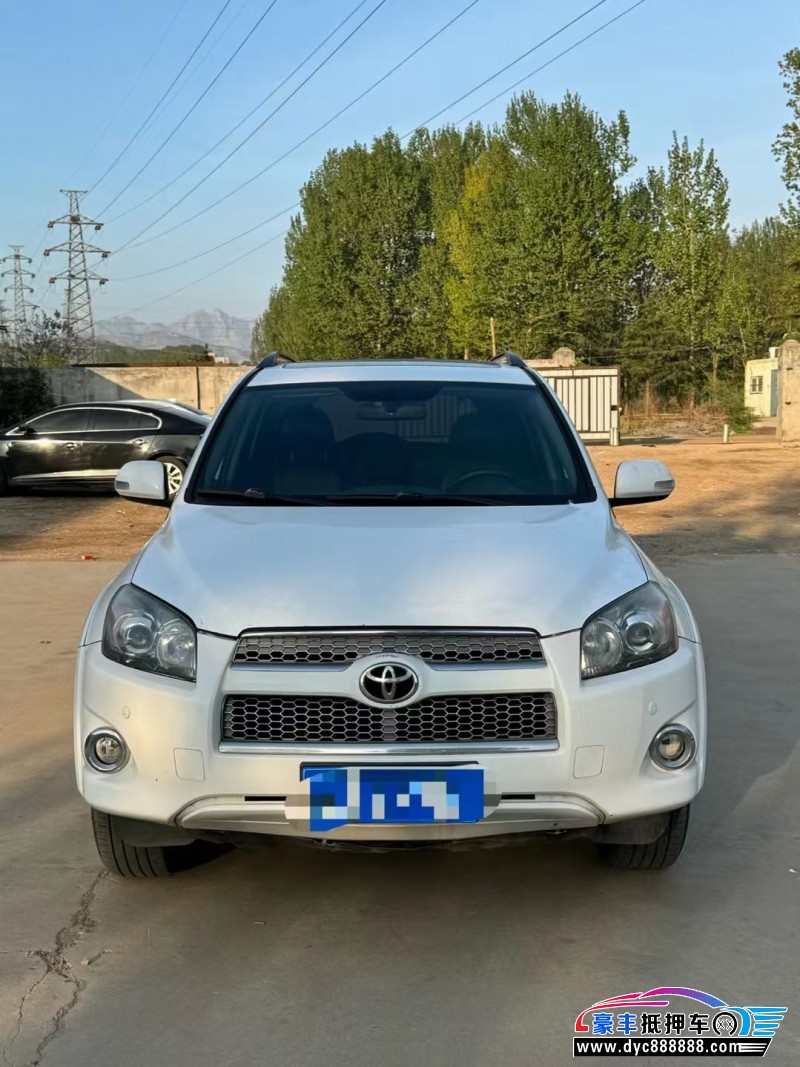 13年丰田RAV4轿车抵押车出售