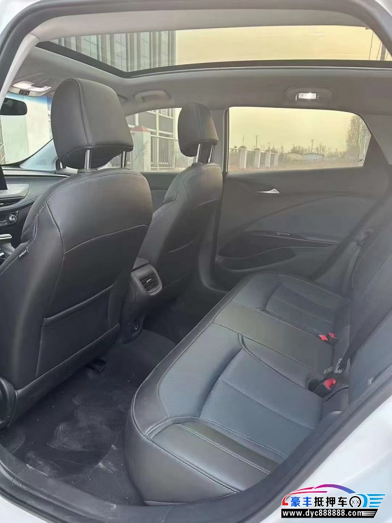 23年别克微蓝轿车抵押车出售