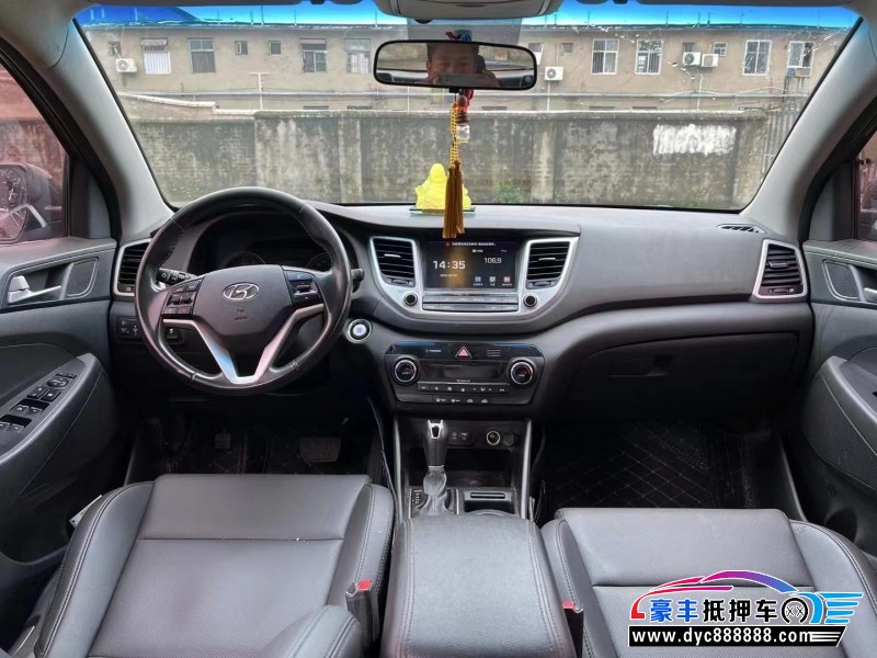 17年现代途胜SUV抵押车出售