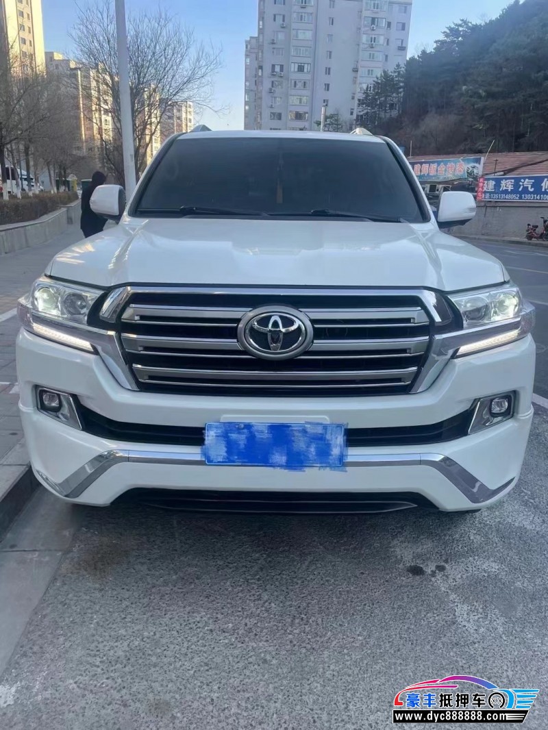 16年丰田兰德酷路泽（陆巡）轿车抵押车出售