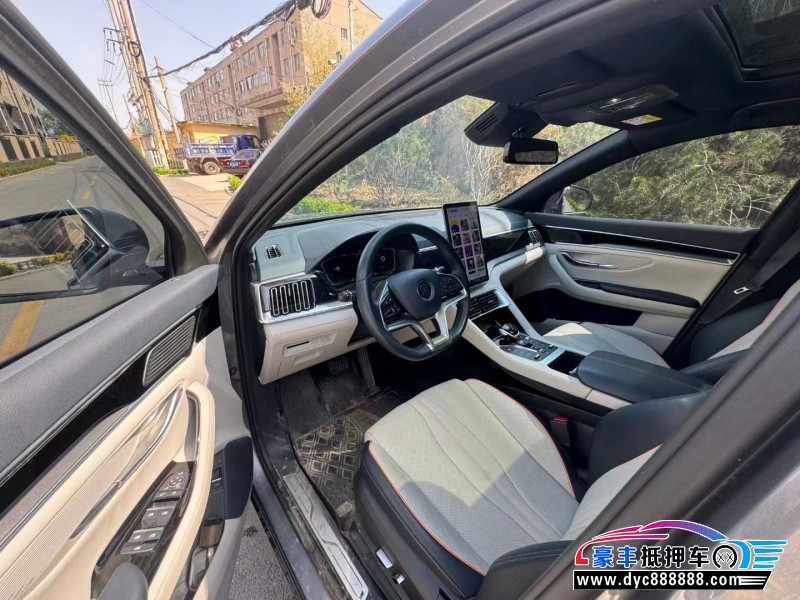 23年比亚迪宋轿车抵押车出售