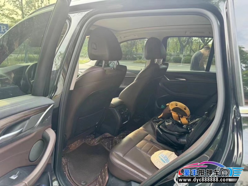 19年宝马X3轿车抵押车出售