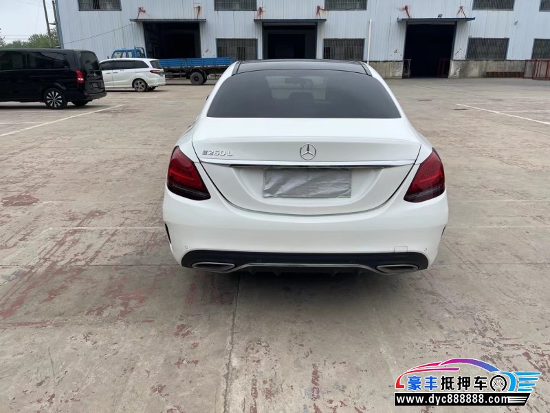 20年奔驰C轿车抵押车出售