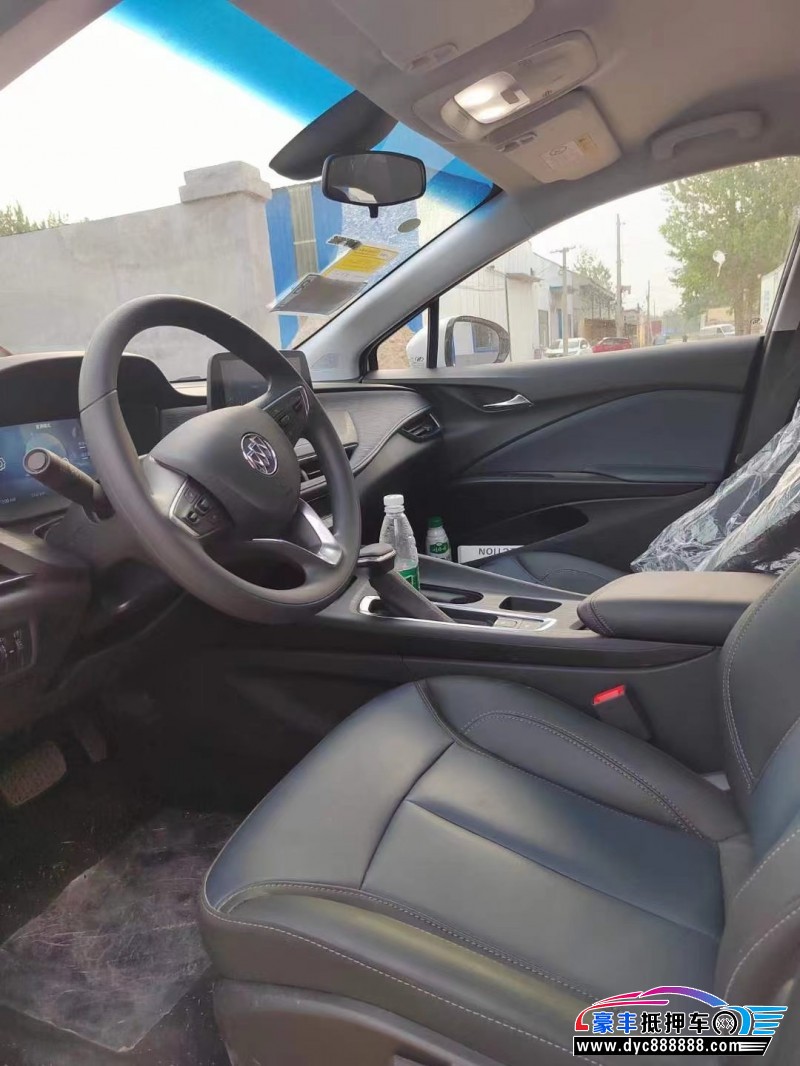 24年别克微蓝轿车抵押车出售