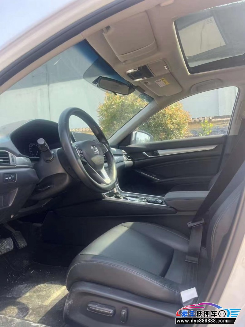 21年本田雅阁轿车抵押车出售