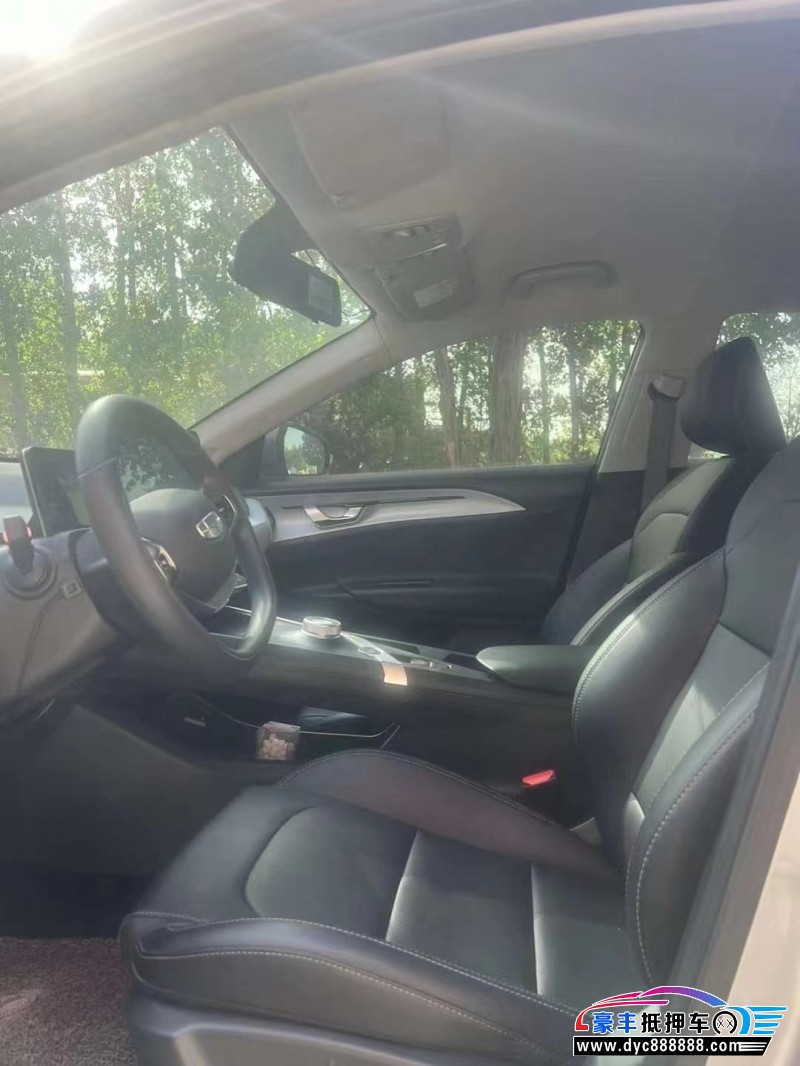 24年吉利几何轿车抵押车出售