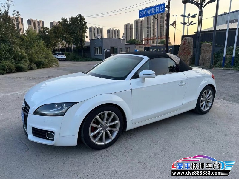 12年奥迪TT轿车抵押车出售