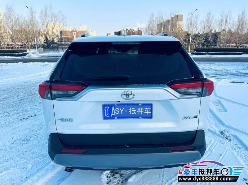 21年丰田RAV4轿车抵押车出售