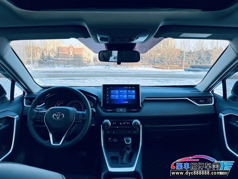 21年丰田RAV4轿车抵押车出售