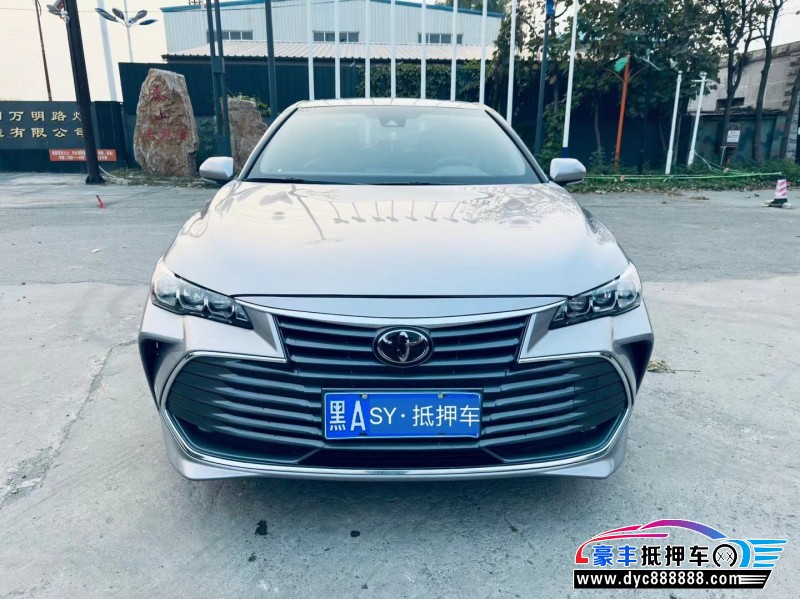 20年丰田亚洲龙轿车抵押车出售