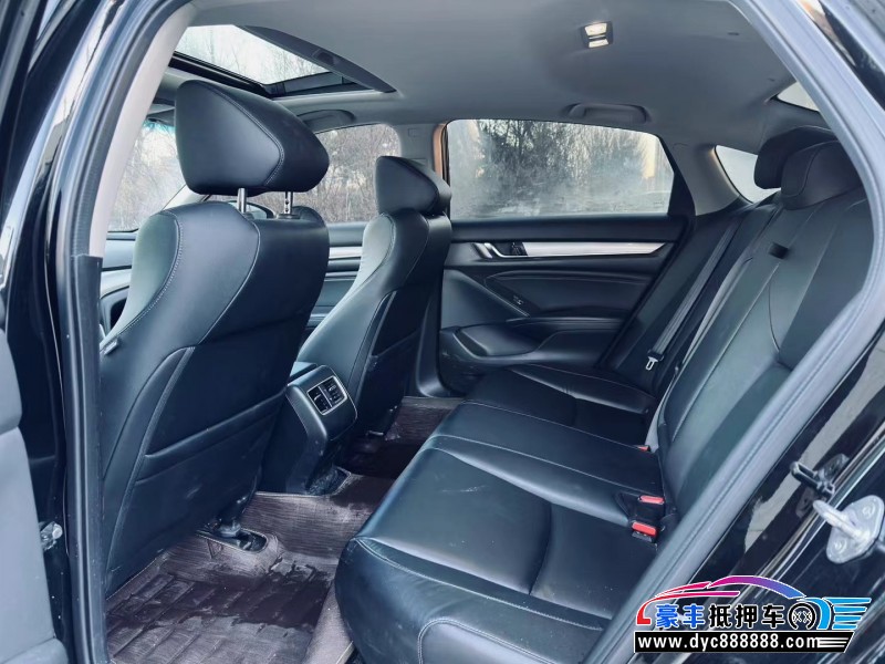 20年本田雅阁轿车抵押车出售